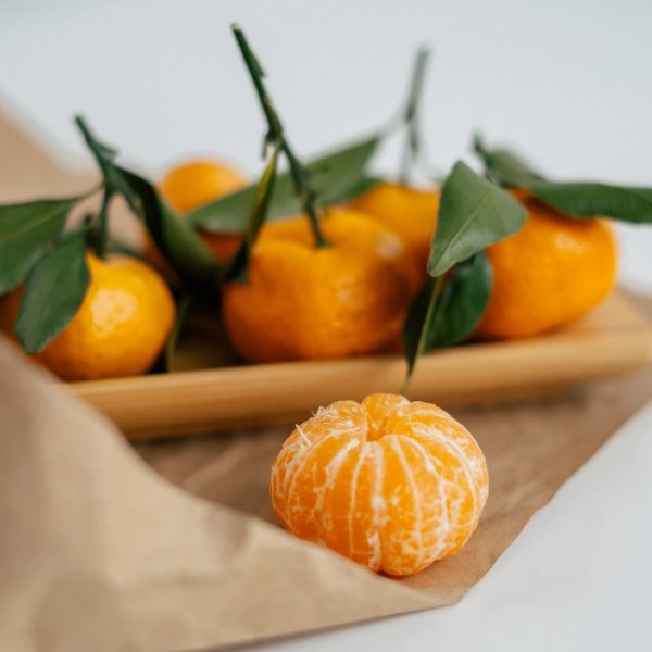 мандарин сладкий с листиками