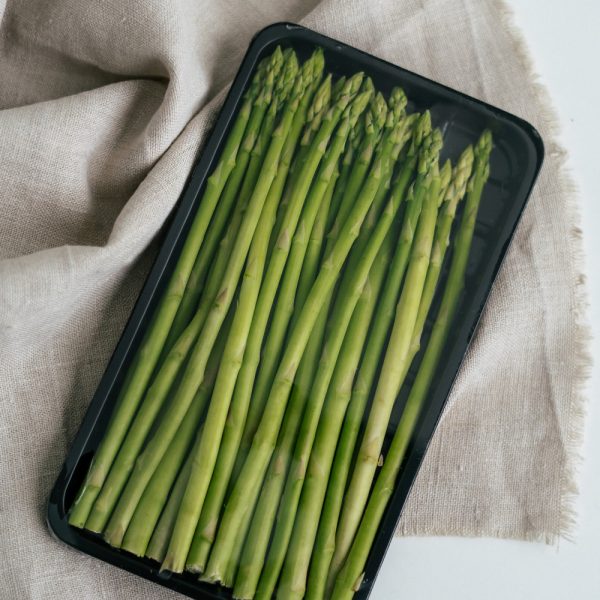 молодая спаржа