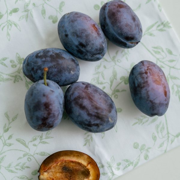 купить сливу в Минске